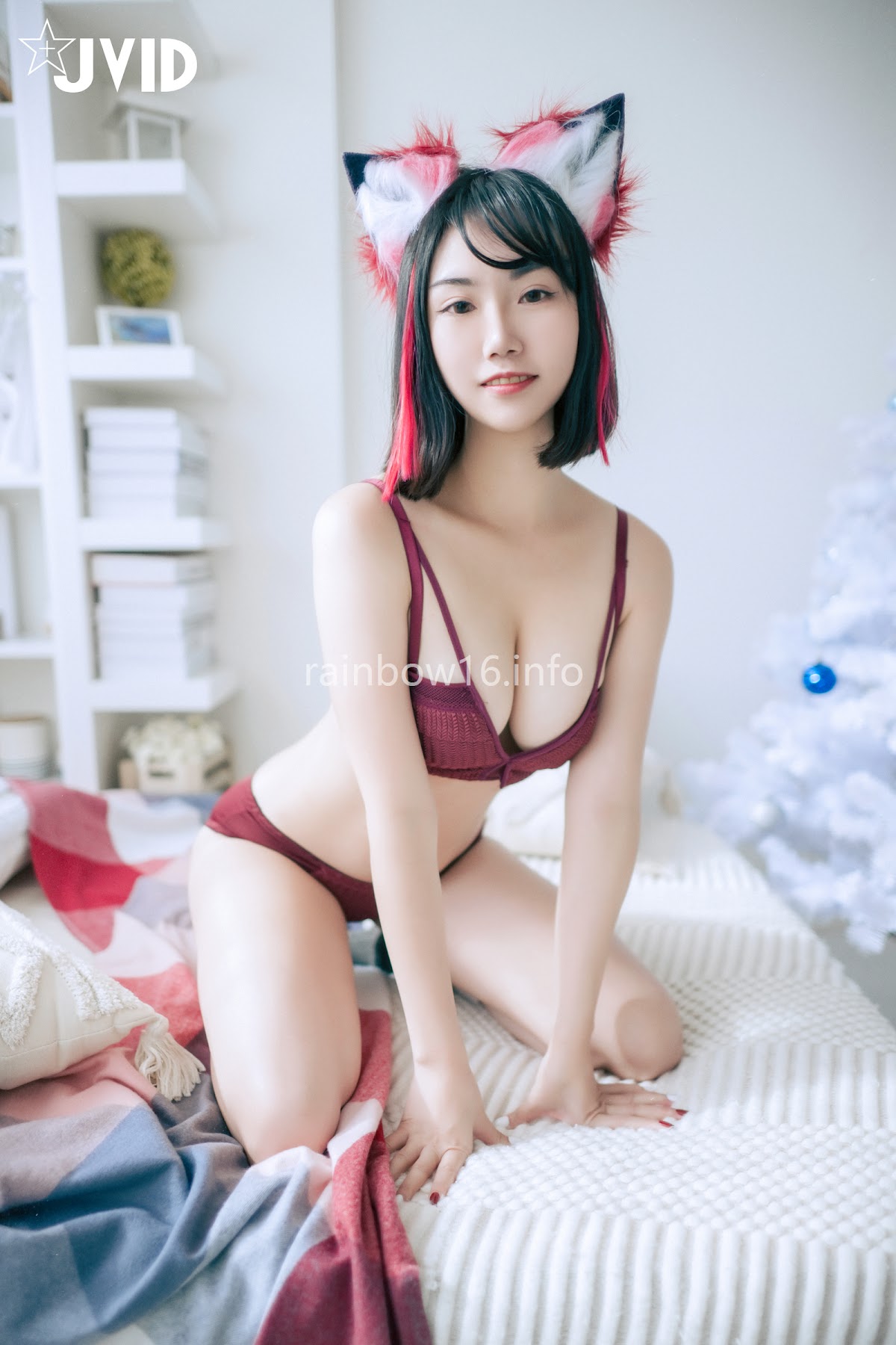 [JVID] 叶思敏 – 渴望被肆意玩弄の魅狐 - P184