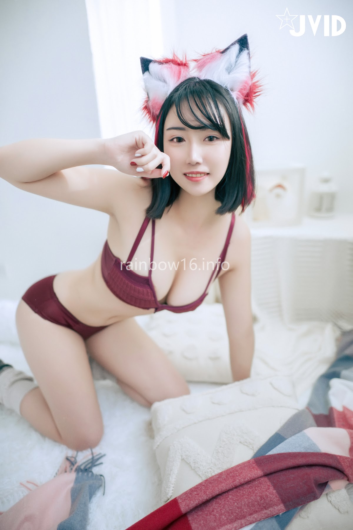 [JVID] 叶思敏 – 渴望被肆意玩弄の魅狐 - P69