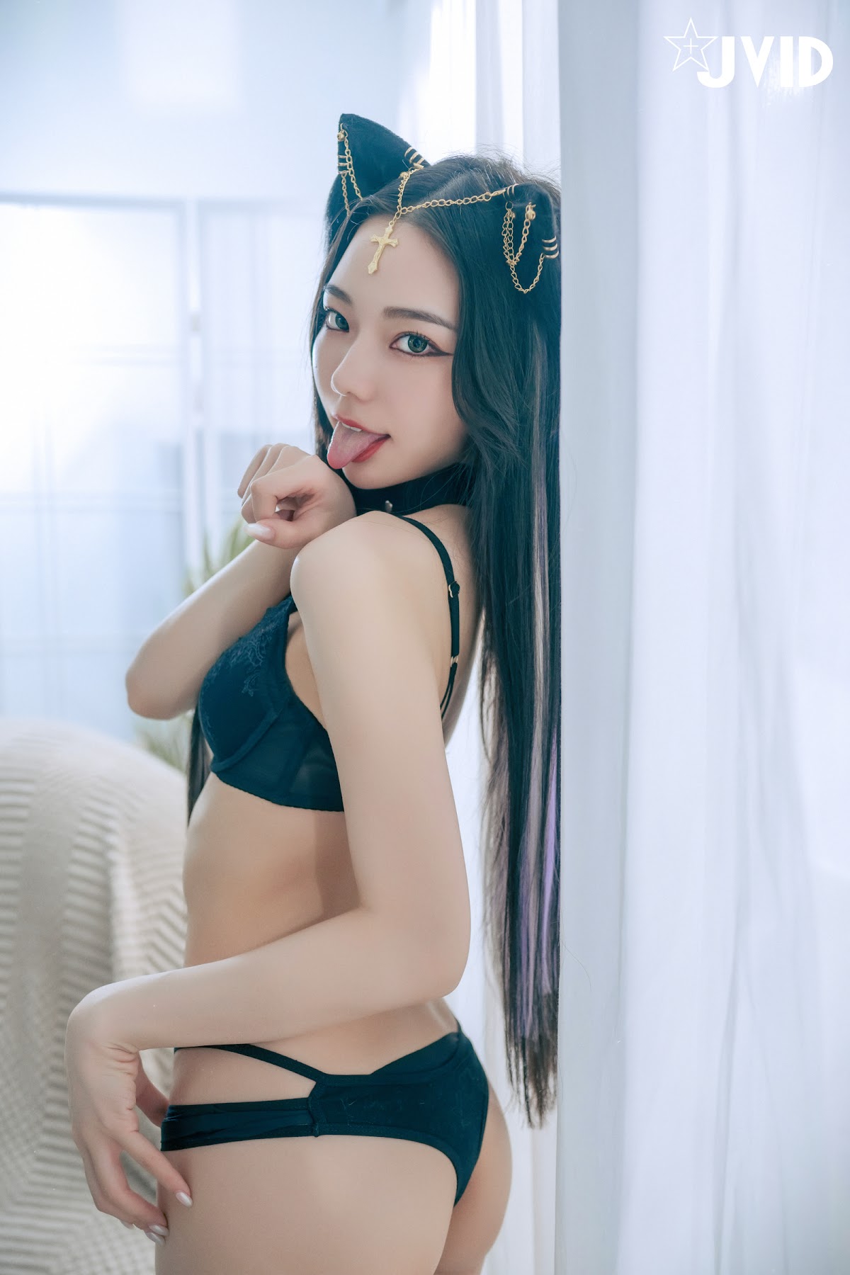 [JVID] 啾啾 – 牛奶成功收編冶豔的黑貓娘 - P10