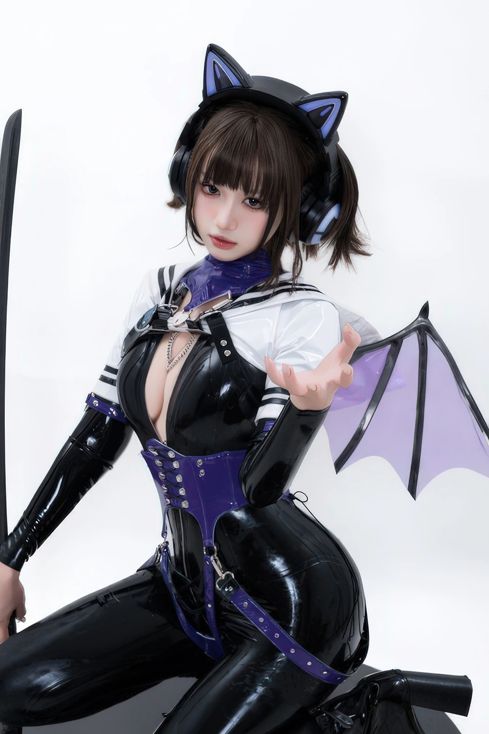Cosplay 柒柒要乖哦 – 猎狼女 - P10