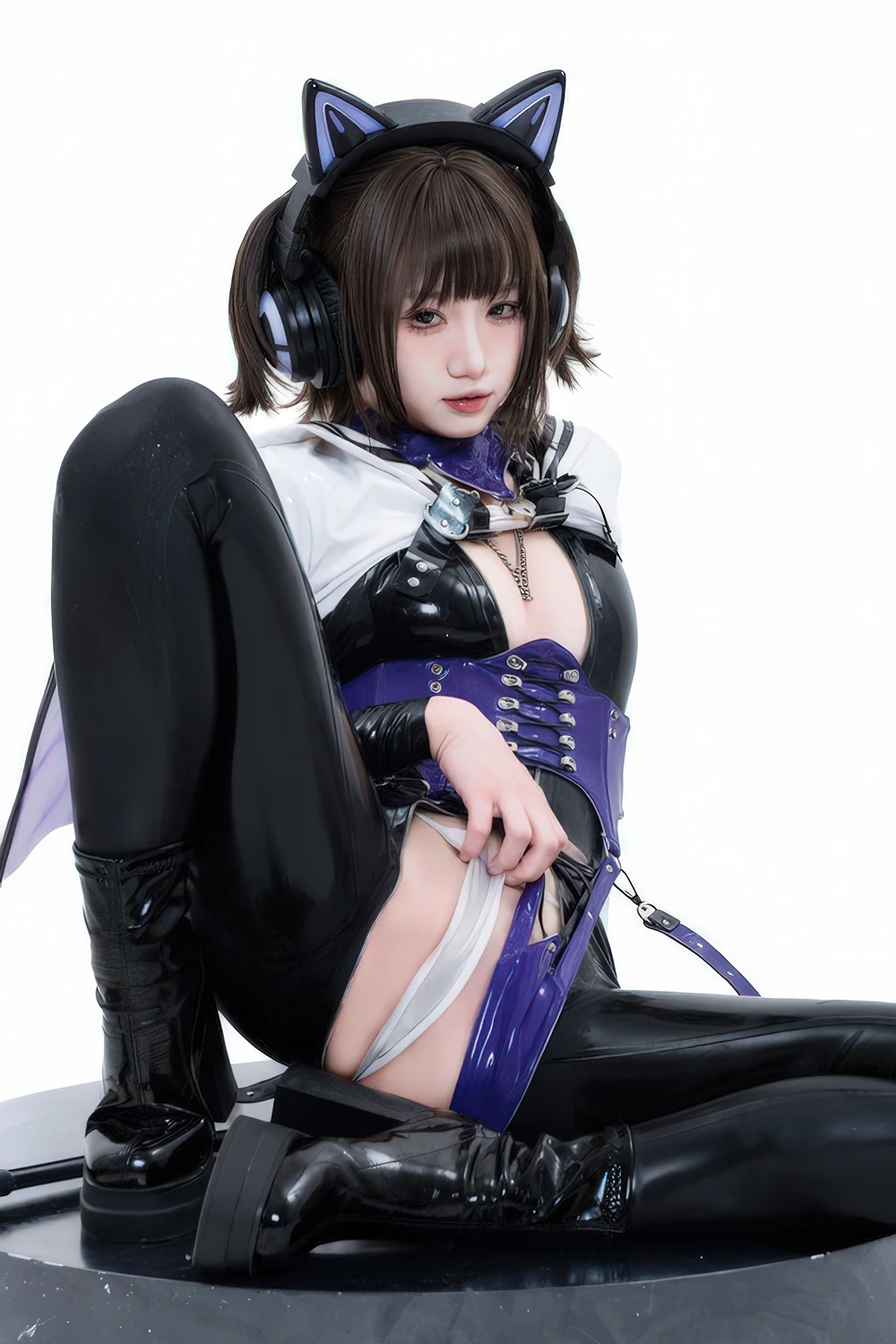 Cosplay 柒柒要乖哦 – 猎狼女 - P31