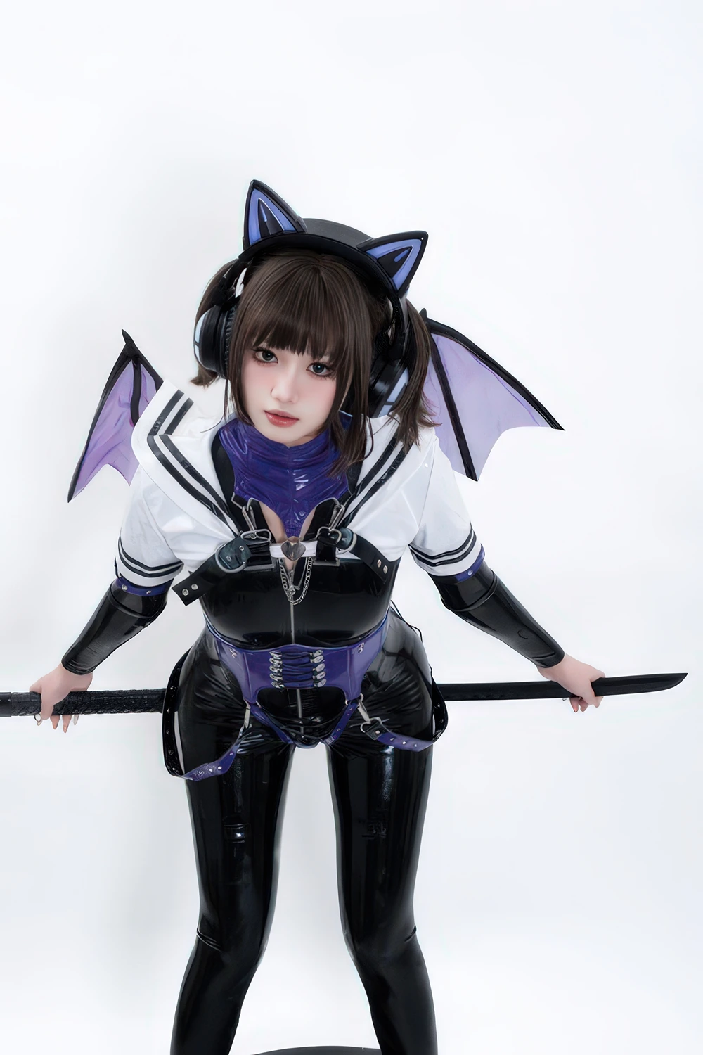 Cosplay 柒柒要乖哦 – 猎狼女 - P42