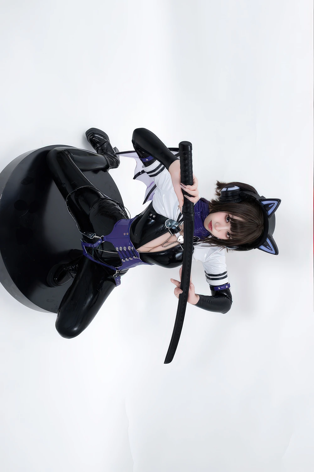 Cosplay 柒柒要乖哦 – 猎狼女 - P6