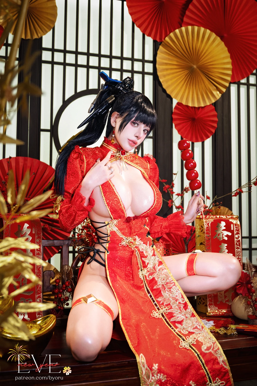 Cosplay 日本性感萝莉Byoru – Eve New Year Qipao - P12