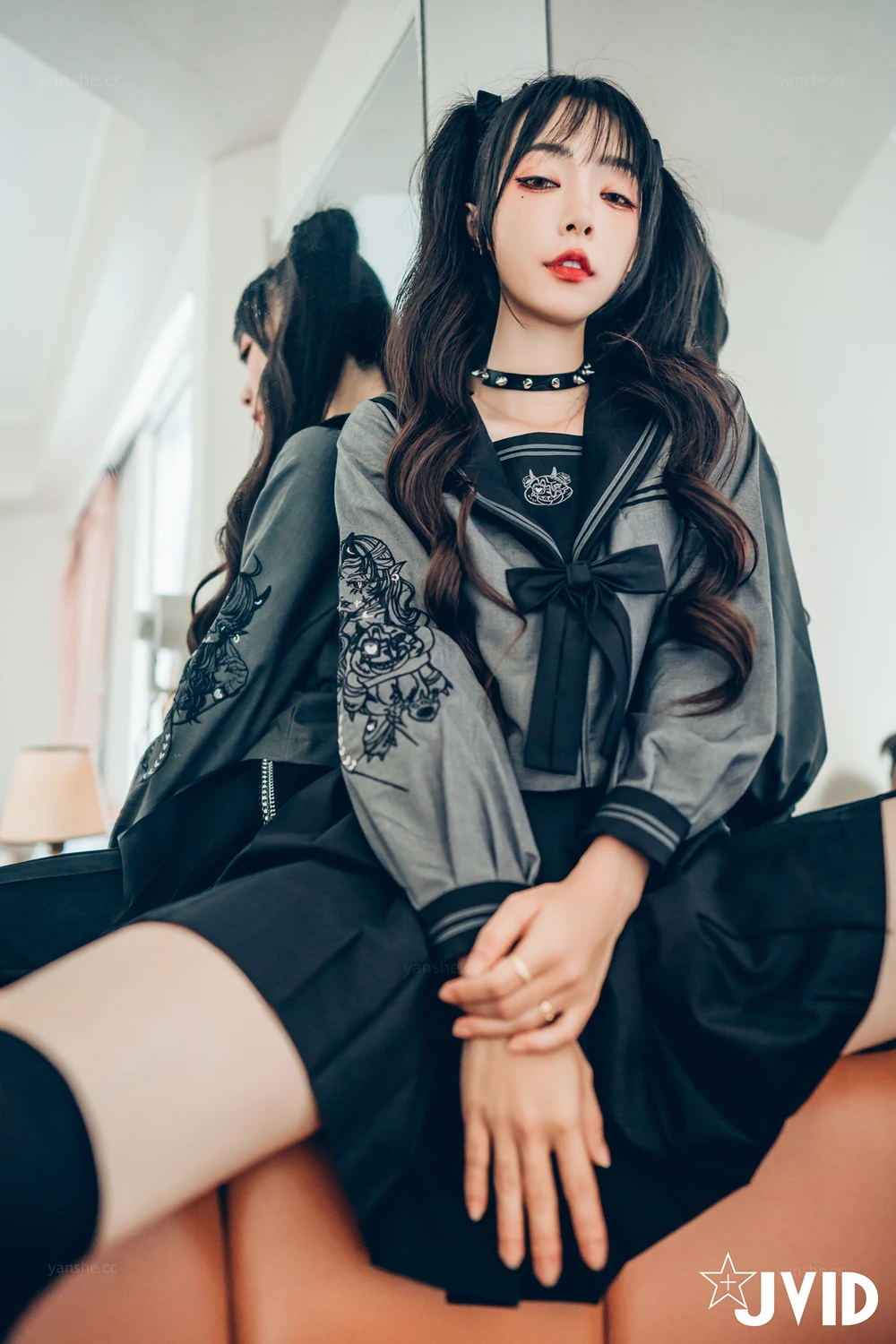 JVID 飄飄哥 – 色色妄想系列 校花也是大姐頭 Set.01 - P10