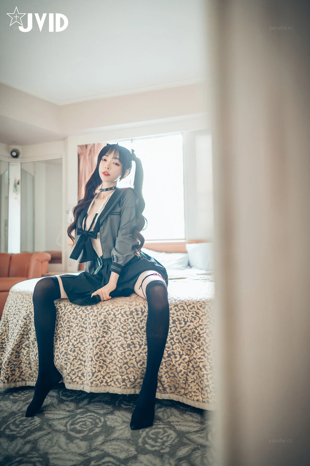 JVID 飄飄哥 – 色色妄想系列 校花也是大姐頭 Set.01 - P17