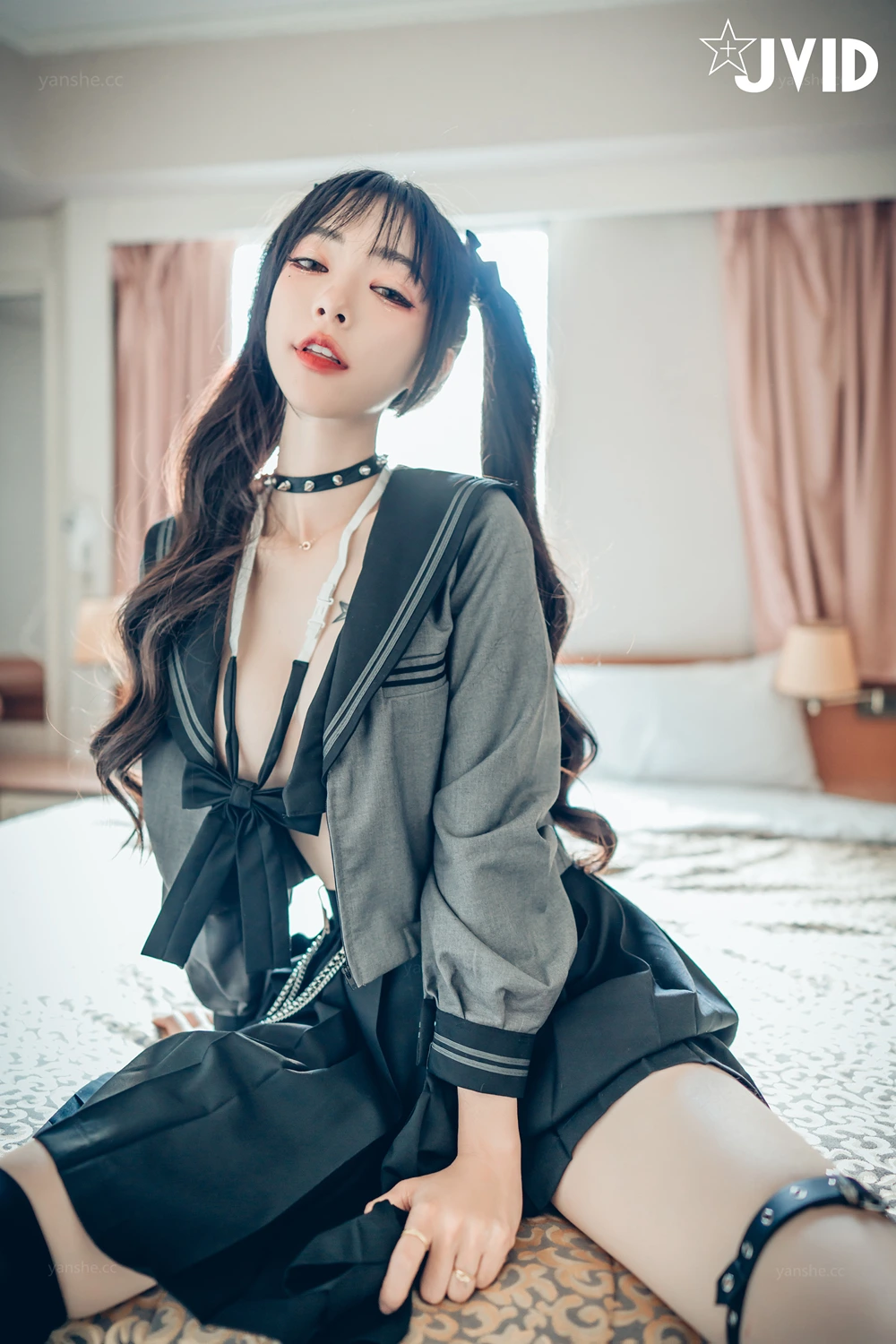 JVID 飄飄哥 – 色色妄想系列 校花也是大姐頭 Set.01 - P18