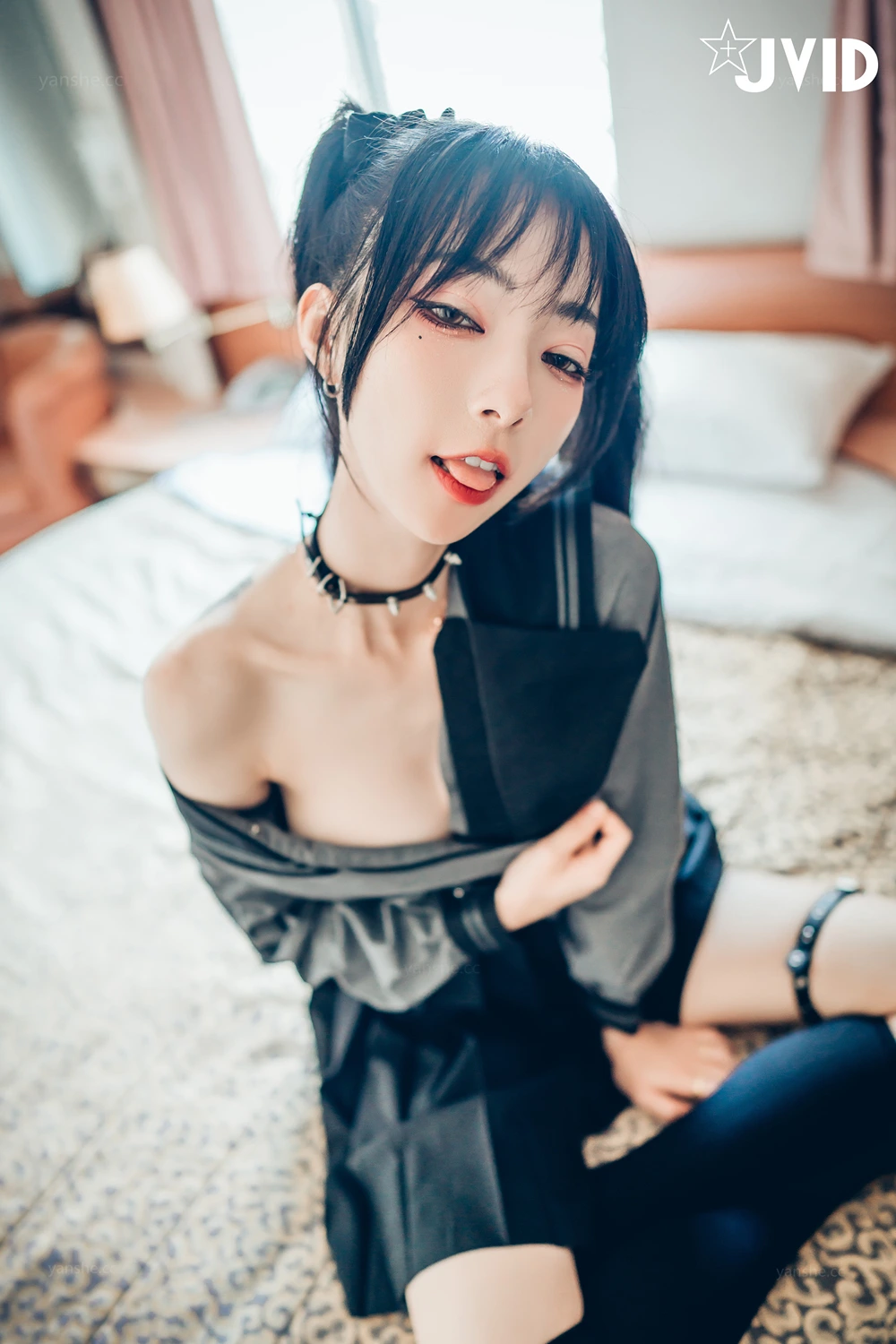 JVID 飄飄哥 – 色色妄想系列 校花也是大姐頭 Set.01 - P34