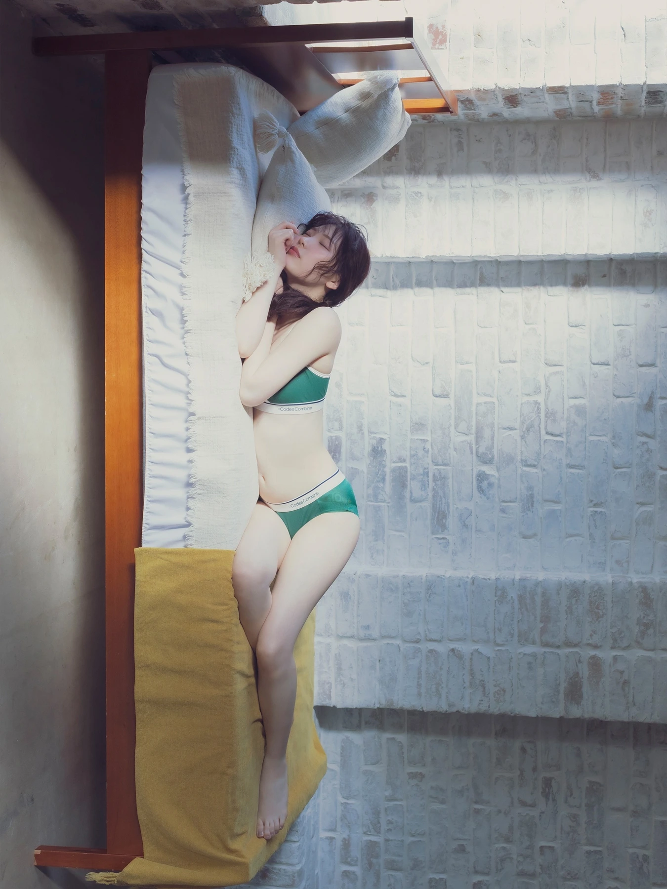 Mio Ishikawa 石川澪, FRIDAYデジタル写真集 「Candy Pink Vol.02」 - P2