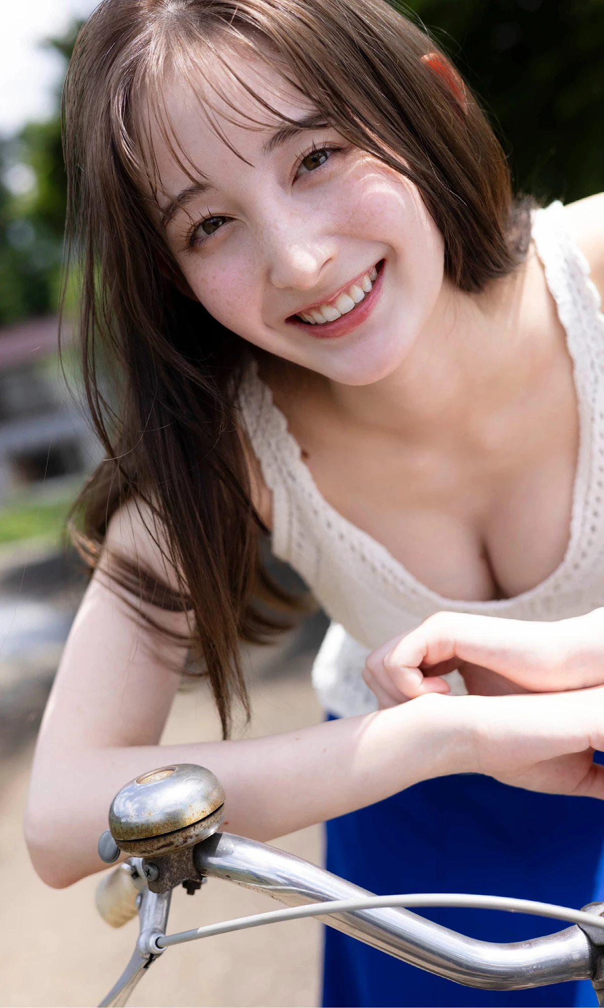 Nana Cecile 菜那セシル, 週プレ Photo Book 「Summer is in the air.」 - P4