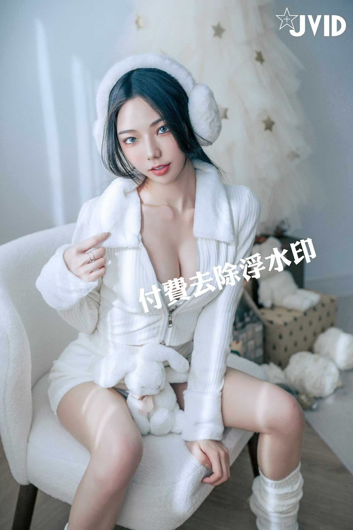 [JVID] 啾啾 – 純白性感小公主啾啾降臨 - P167