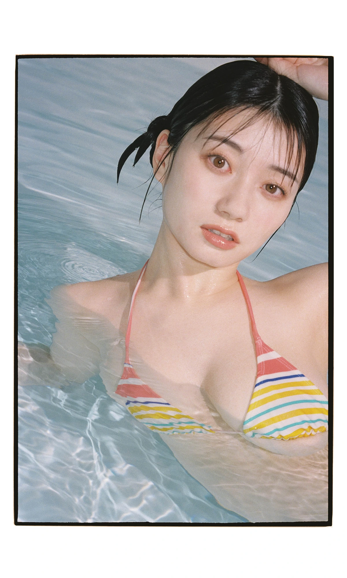 Kanna Seto 瀬戸環奈, 写真集 「裸のマーメイド」 - P59