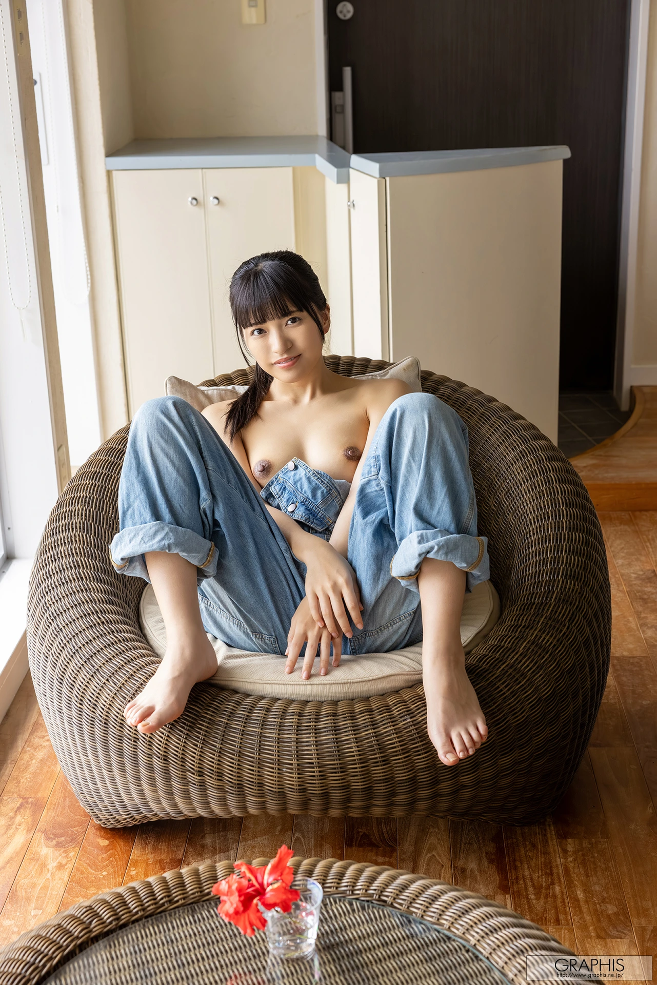 Akari Neo 根尾あかり, Graphis Gals 「GLEAM」 Vol.01 - P8
