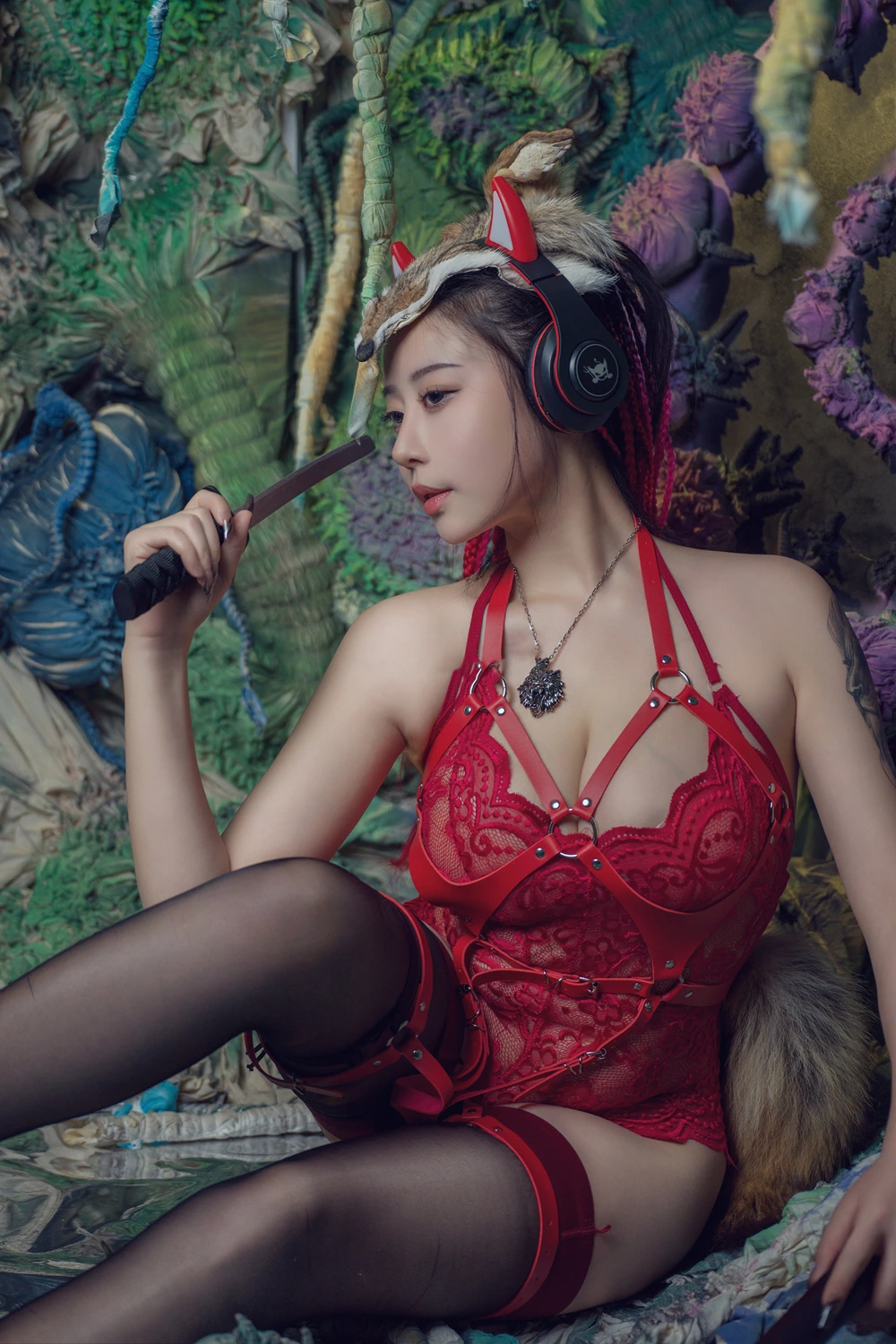 Cosplay 奈汐酱nice – 猎狼女 - P7