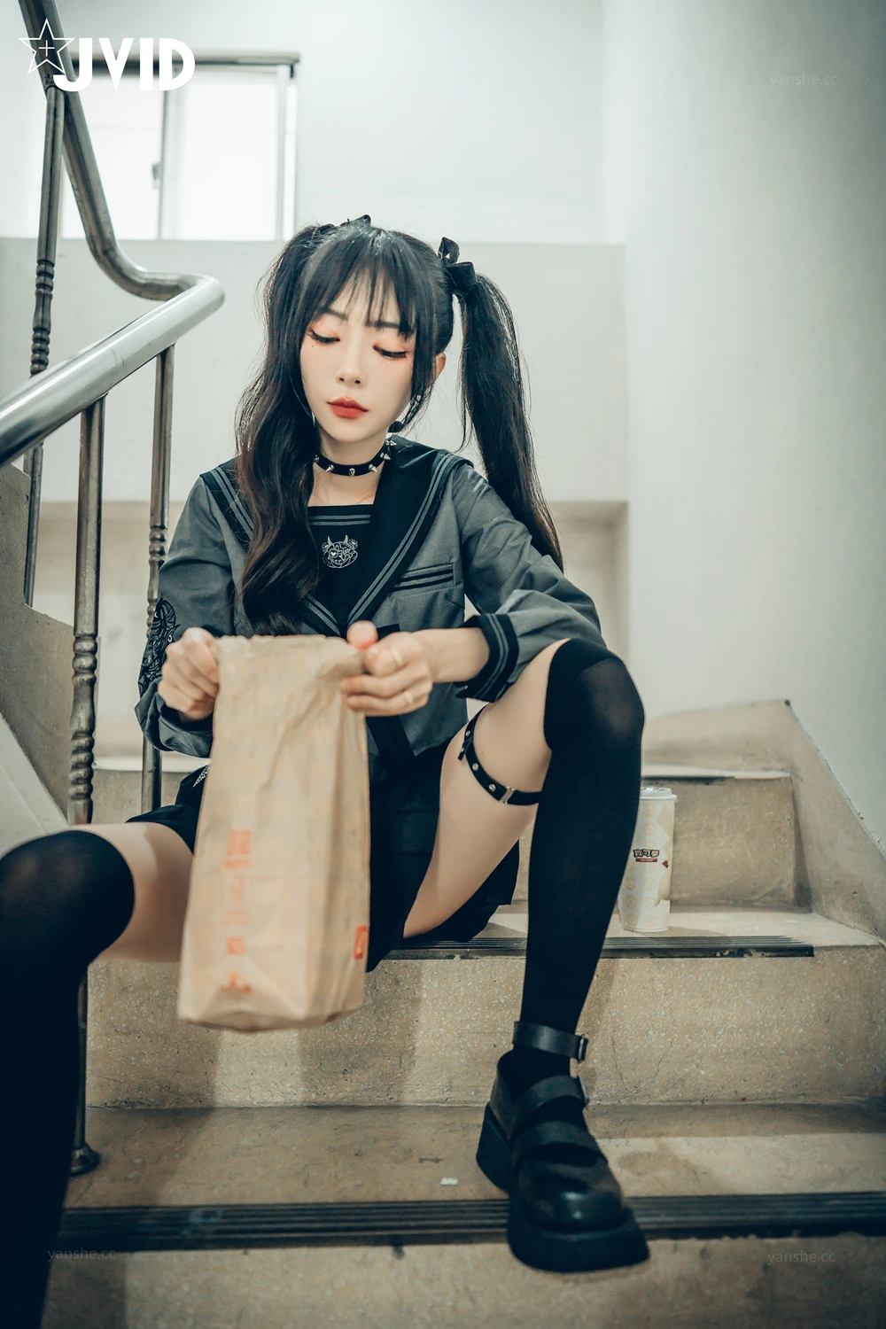 JVID 飄飄哥 – 色色妄想系列 校花也是大姐頭 Set.02 - P20