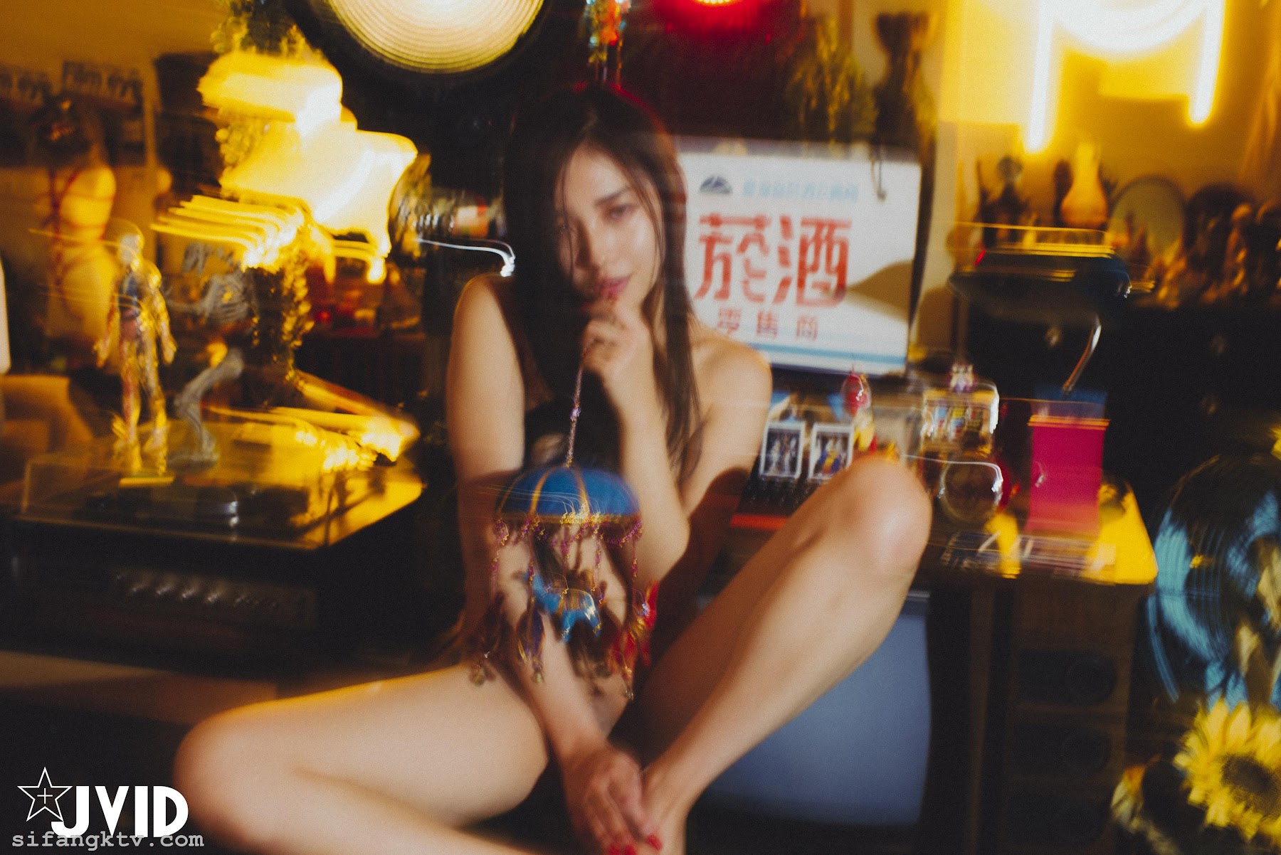 [JVID] 夏暮光 – 首本上空寫真 慾望之奴— Desire’s slave (or slut) - P39