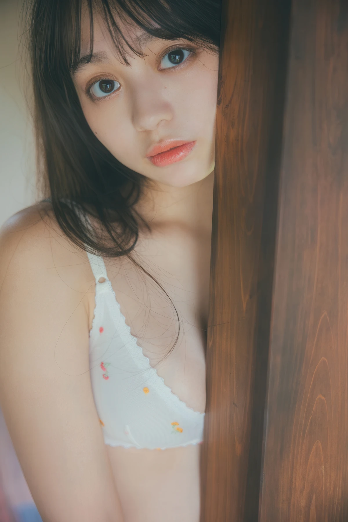 Mai Horai 蓬莱舞, 週プレ Photo Book 「新東京亜熱帯～prologue～」 - P69