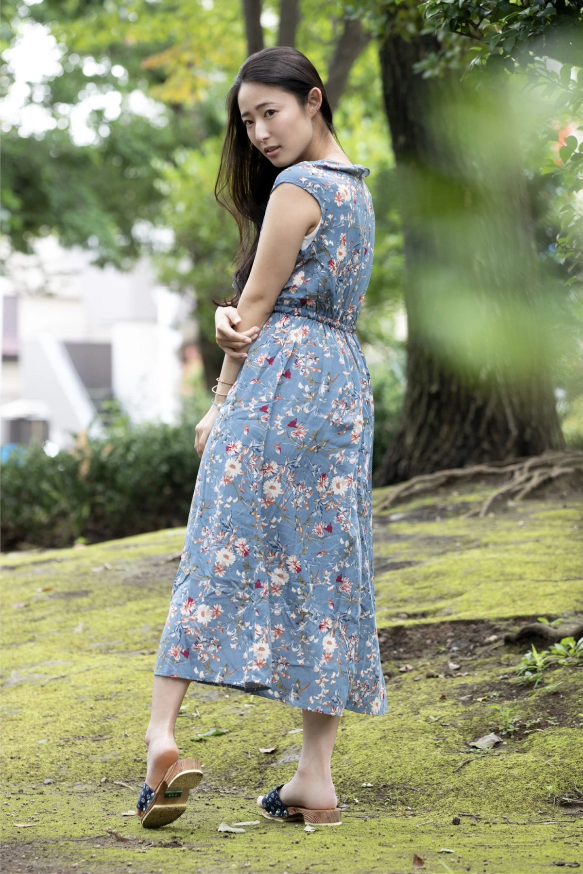 Suzu Matsuoka 松岡すず, デジタル写真集 「鈴の音」 - P2