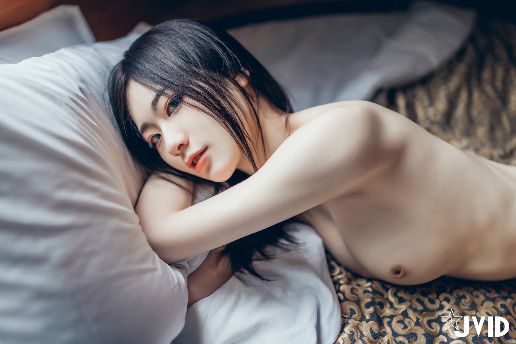 [JVID] 阿黎 – 空靈系怪奇美少女阿璃美乳白雪肌膚 - P83