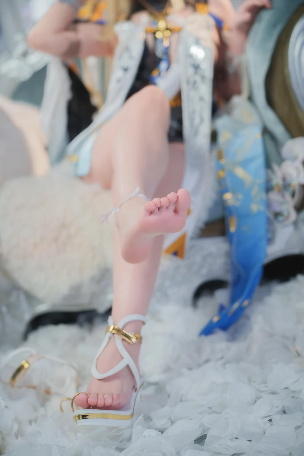 Cosplay Seele麦麦 – 鸣潮 菲比&卡提希娅·蓝色花海物语 - P15