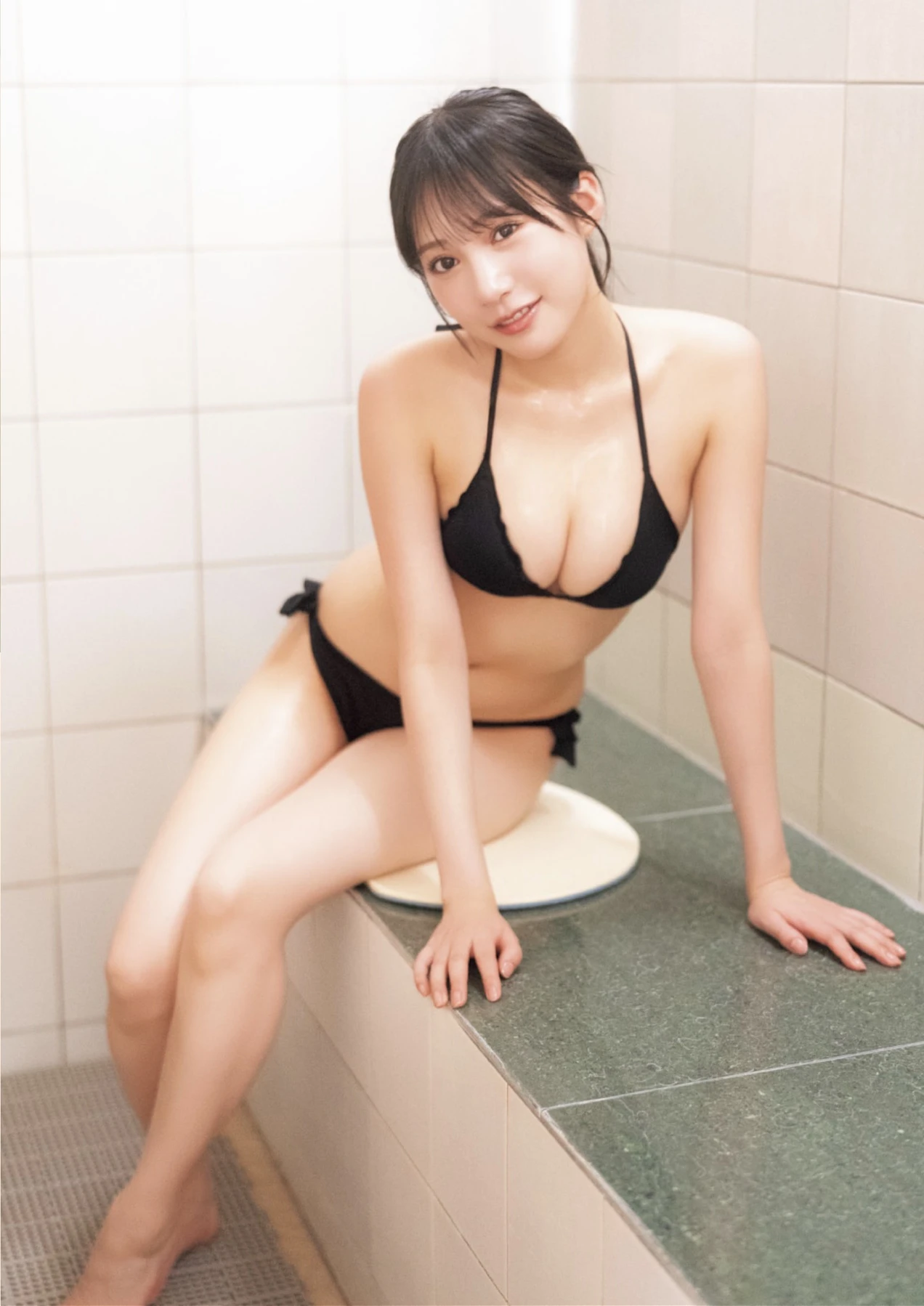 Sumire Yokono 横野すみれ, Miyu Kishi 岸みゆ, SUNNY GIRL サウナガールズ Vol.04 - P10