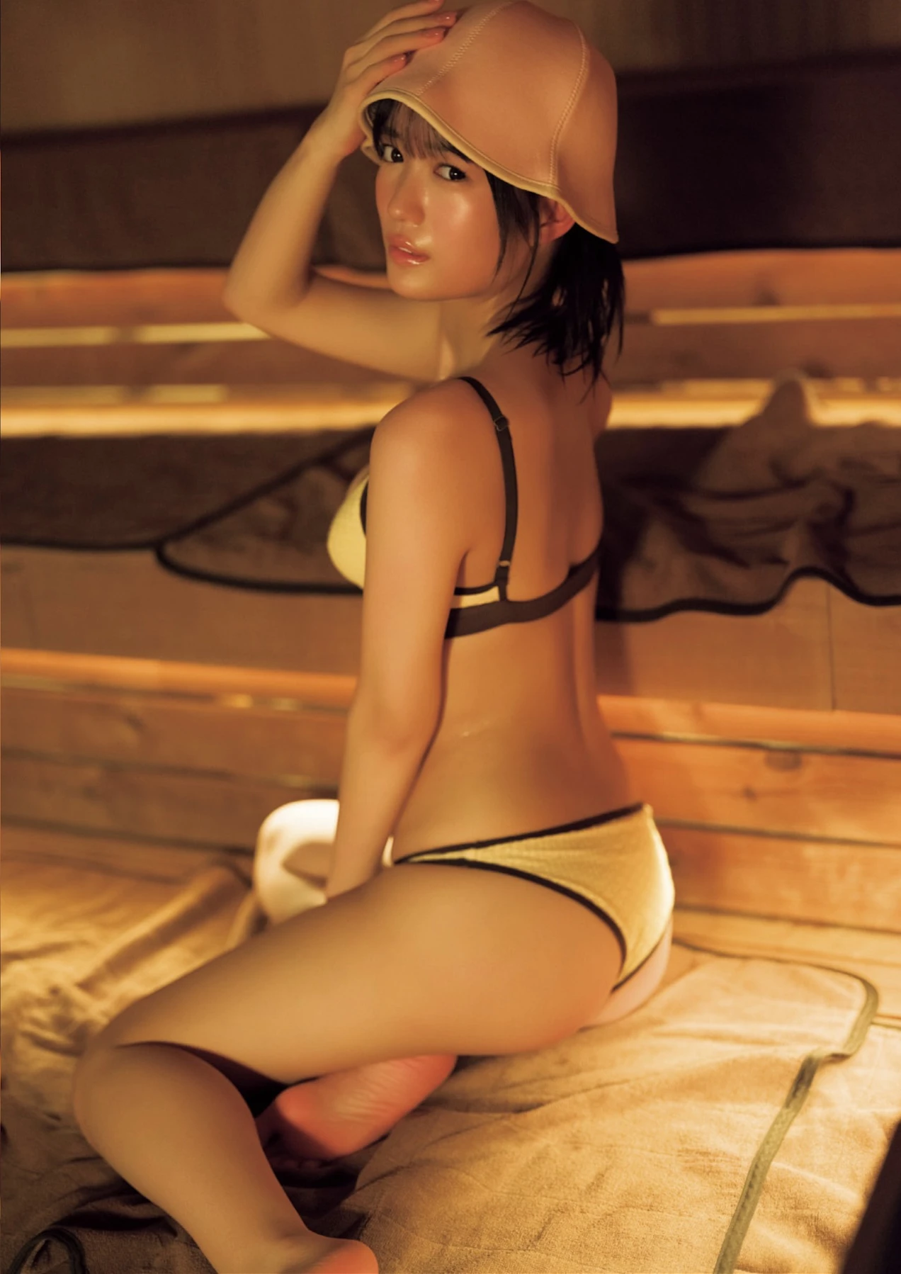 Nashiko Momotsuki 桃月なしこ, Shiki Akama 赤間四季, SUNNY GIRL サウナガールズ Vol.04 - P36