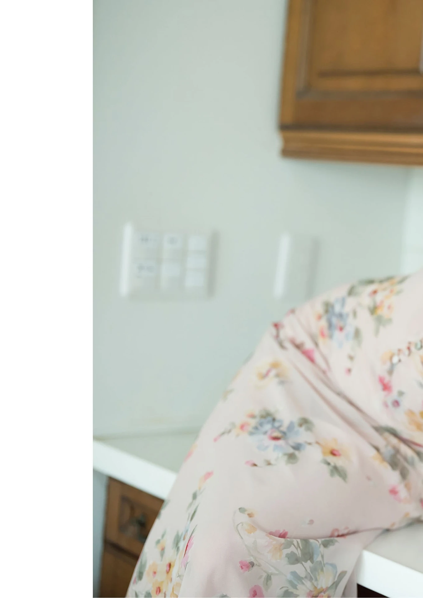 Sumire Yokono 横野すみれ, 写真集 「きみと、すみれ。」 - P11