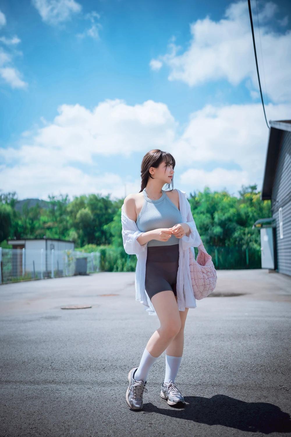Son Yeeun 손예은, DJAWA 「Wash My Car」 Set.01 - P57