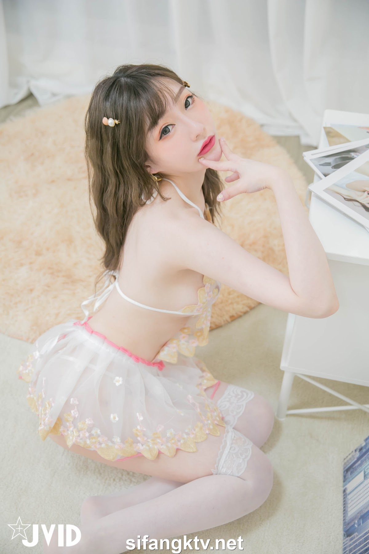 [JVID] 璃奈酱 Rina – 天女召唤 裸衣天女的情色选择题 - P49