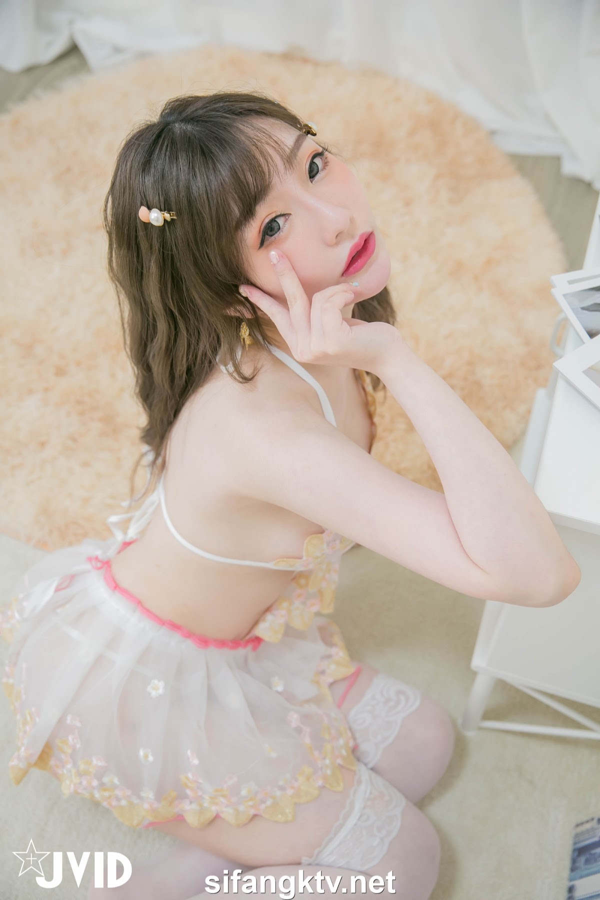[JVID] 璃奈酱 Rina – 天女召唤 裸衣天女的情色选择题 - P50