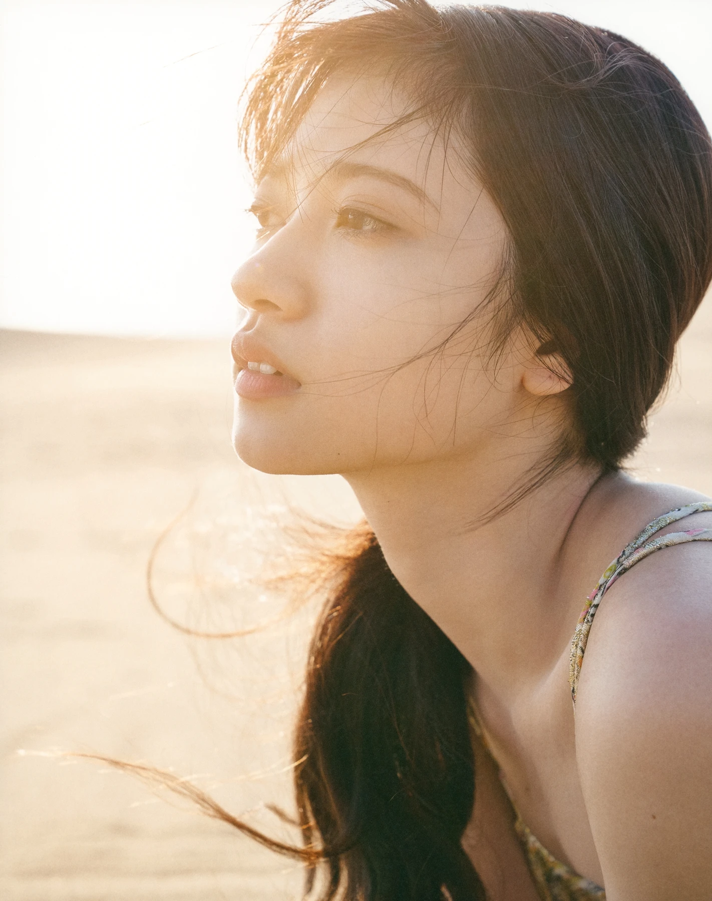 Ranze Terada 寺田蘭世, 1stデジタル写真集 「なぜ、忘れられないんだろう？」 - P99