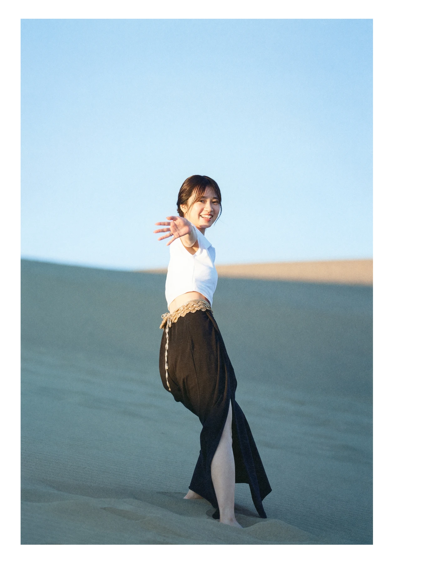 Ranze Terada 寺田蘭世, 1stデジタル写真集 「なぜ、忘れられないんだろう？」 - P107