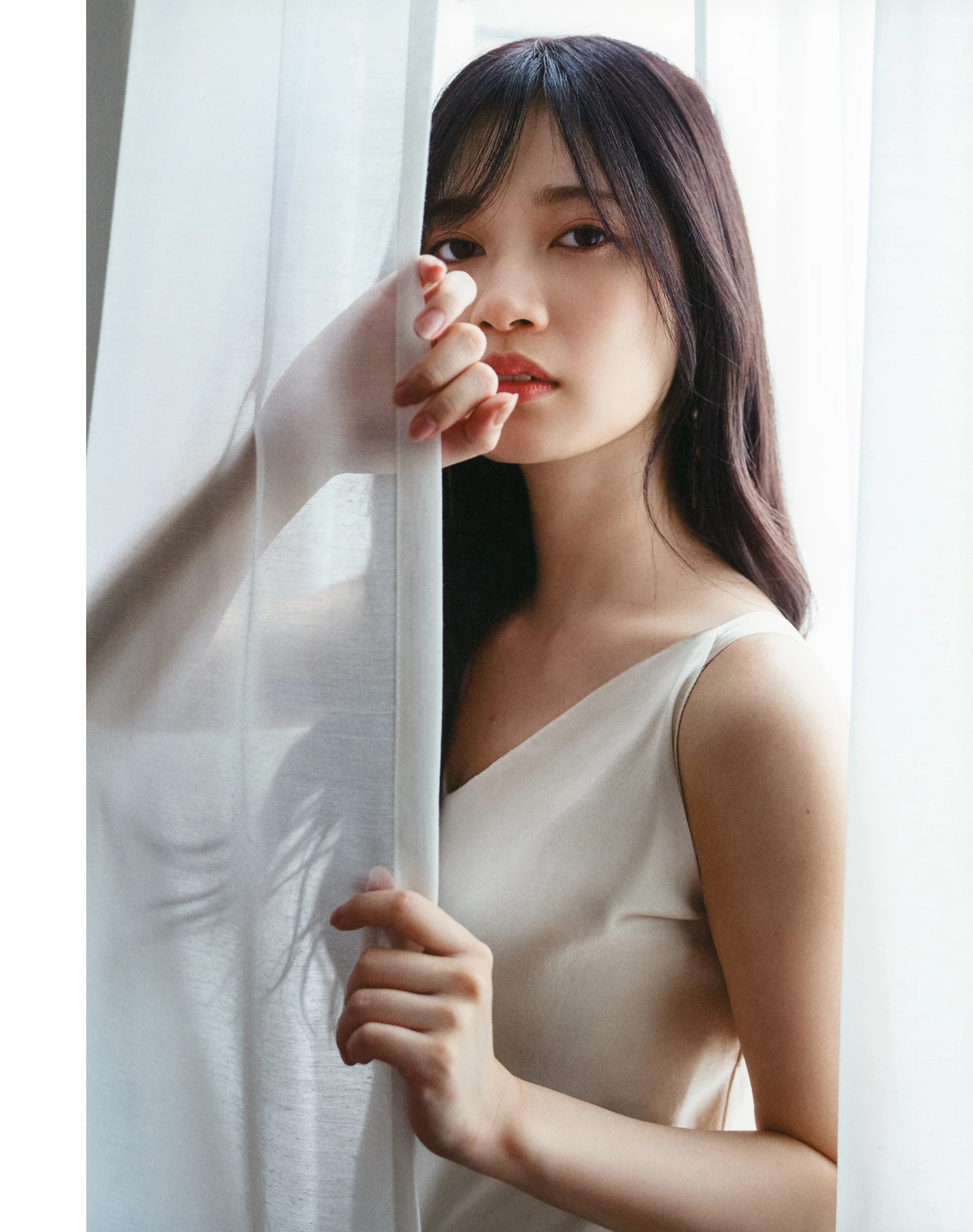 Ranze Terada 寺田蘭世, 1stデジタル写真集 「なぜ、忘れられないんだろう？」 - P23