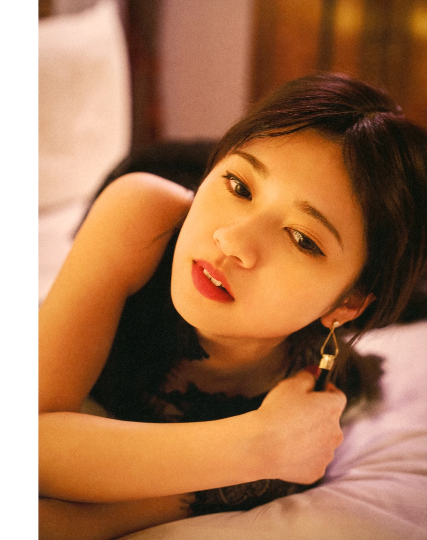 Ranze Terada 寺田蘭世, 1stデジタル写真集 「なぜ、忘れられないんだろう？」 - P38
