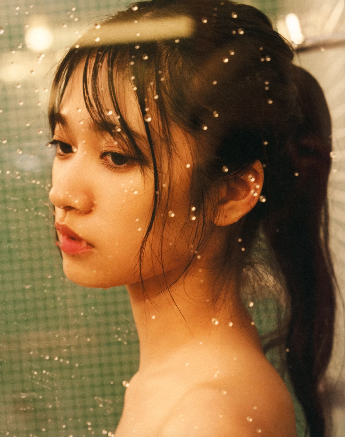 Ranze Terada 寺田蘭世, 1stデジタル写真集 「なぜ、忘れられないんだろう？」 - P45