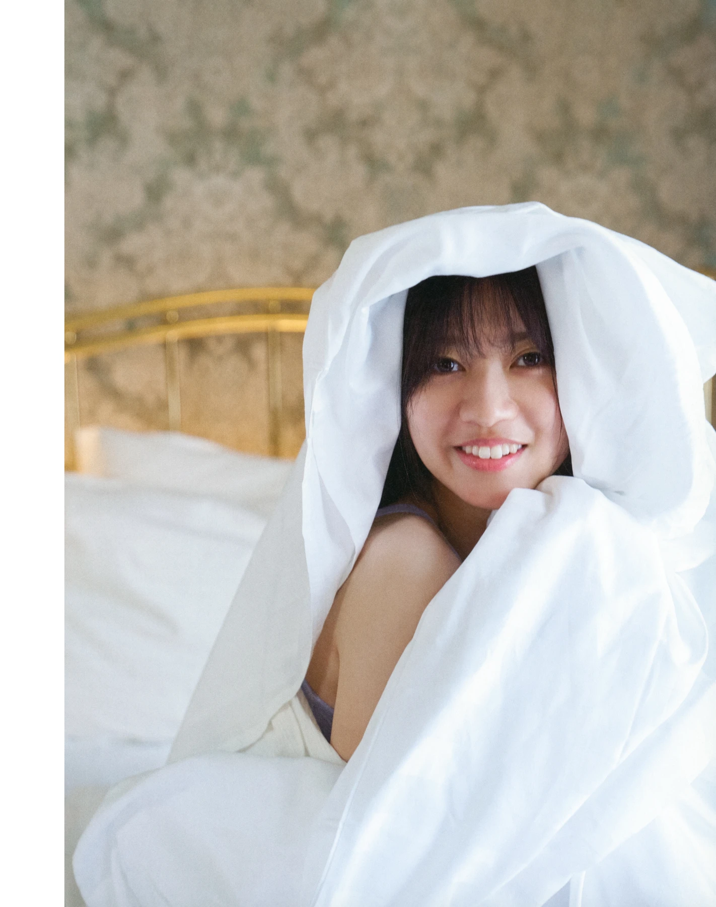 Ranze Terada 寺田蘭世, 1stデジタル写真集 「なぜ、忘れられないんだろう？」 - P61