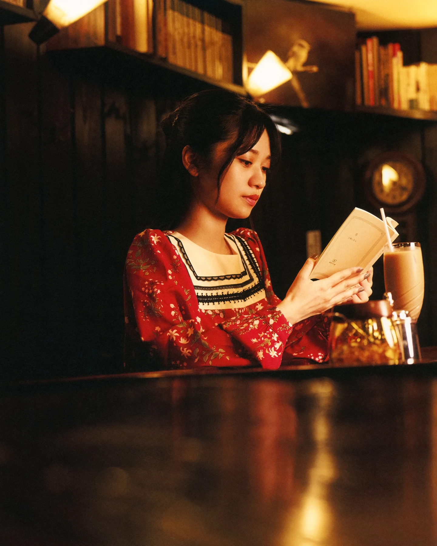 Ranze Terada 寺田蘭世, 1stデジタル写真集 「なぜ、忘れられないんだろう？」 - P70