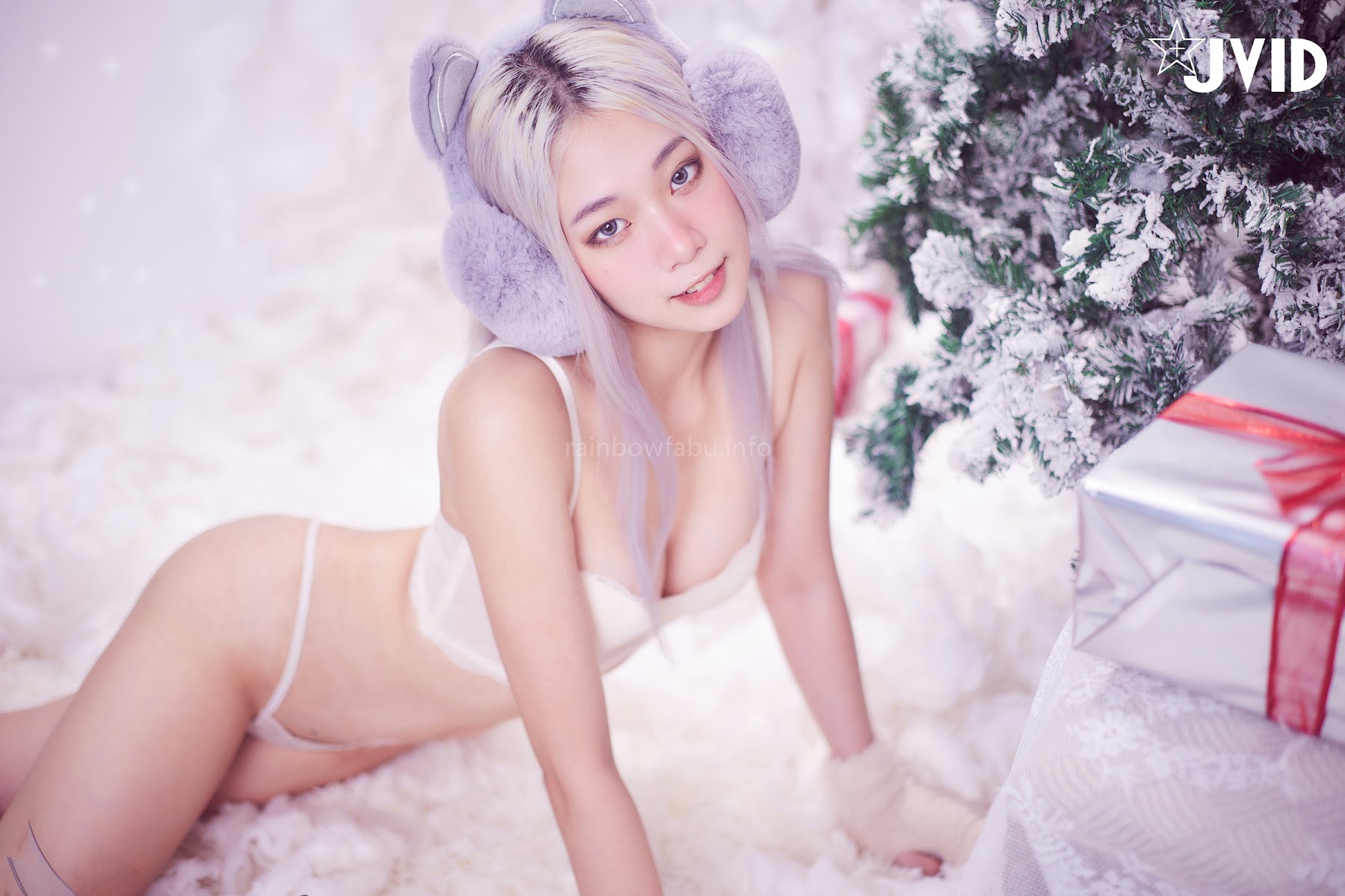 [JVID] Verna – 性感的愛死寂寞人雪女Verna陪你度過聖誕寒冬 - P103
