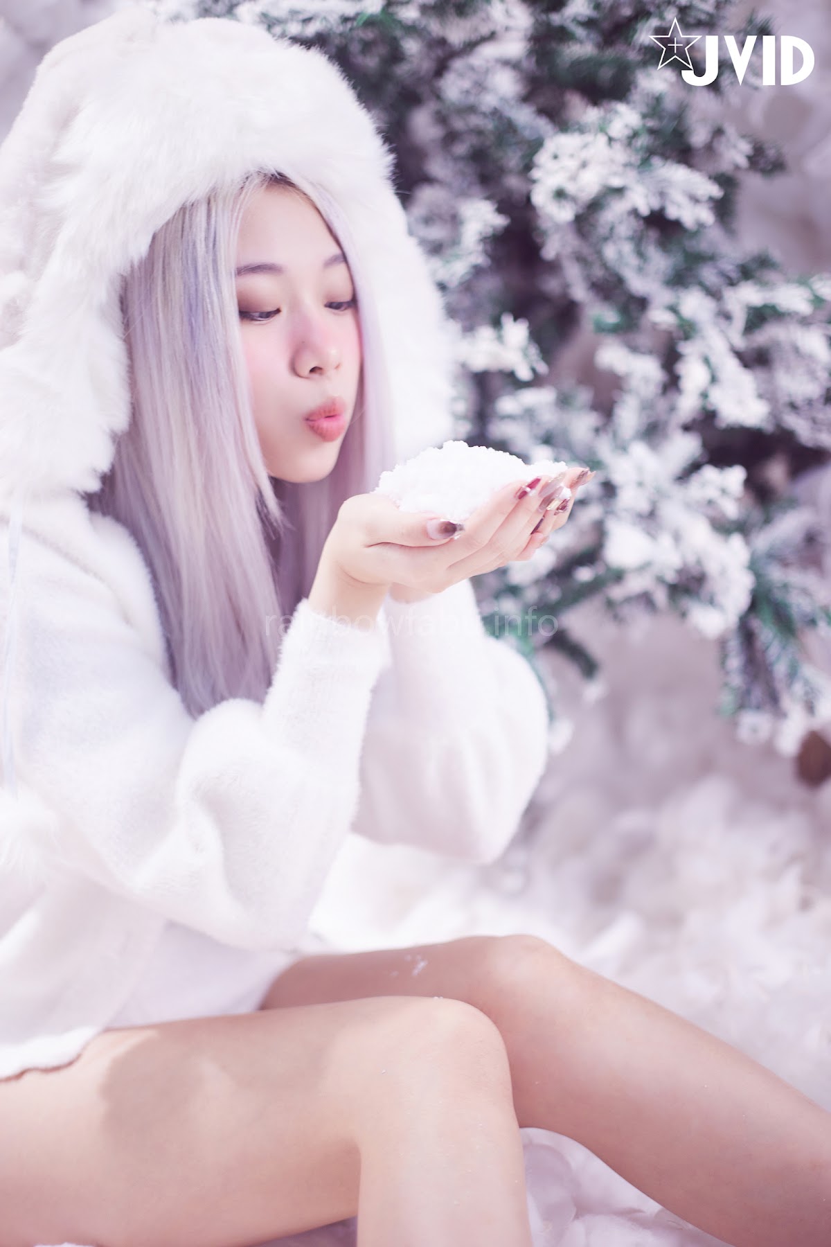 [JVID] Verna – 性感的愛死寂寞人雪女Verna陪你度過聖誕寒冬 - P112
