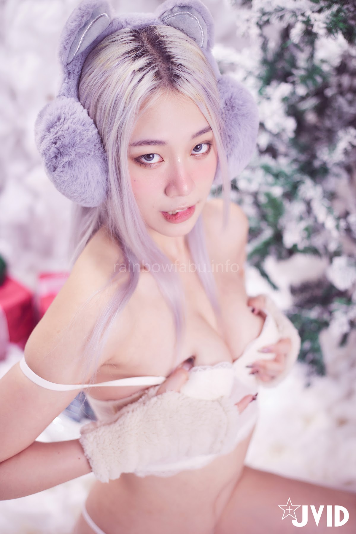 [JVID] Verna – 性感的愛死寂寞人雪女Verna陪你度過聖誕寒冬 - P120