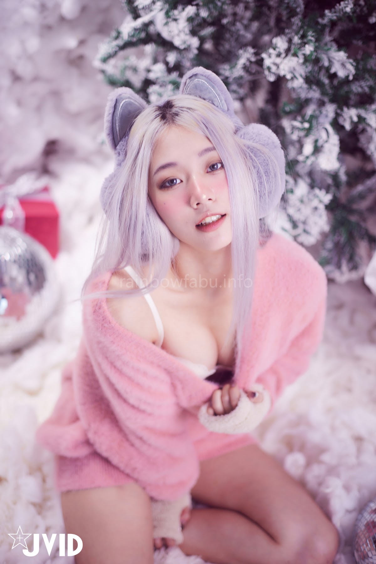 [JVID] Verna – 性感的愛死寂寞人雪女Verna陪你度過聖誕寒冬 - P29