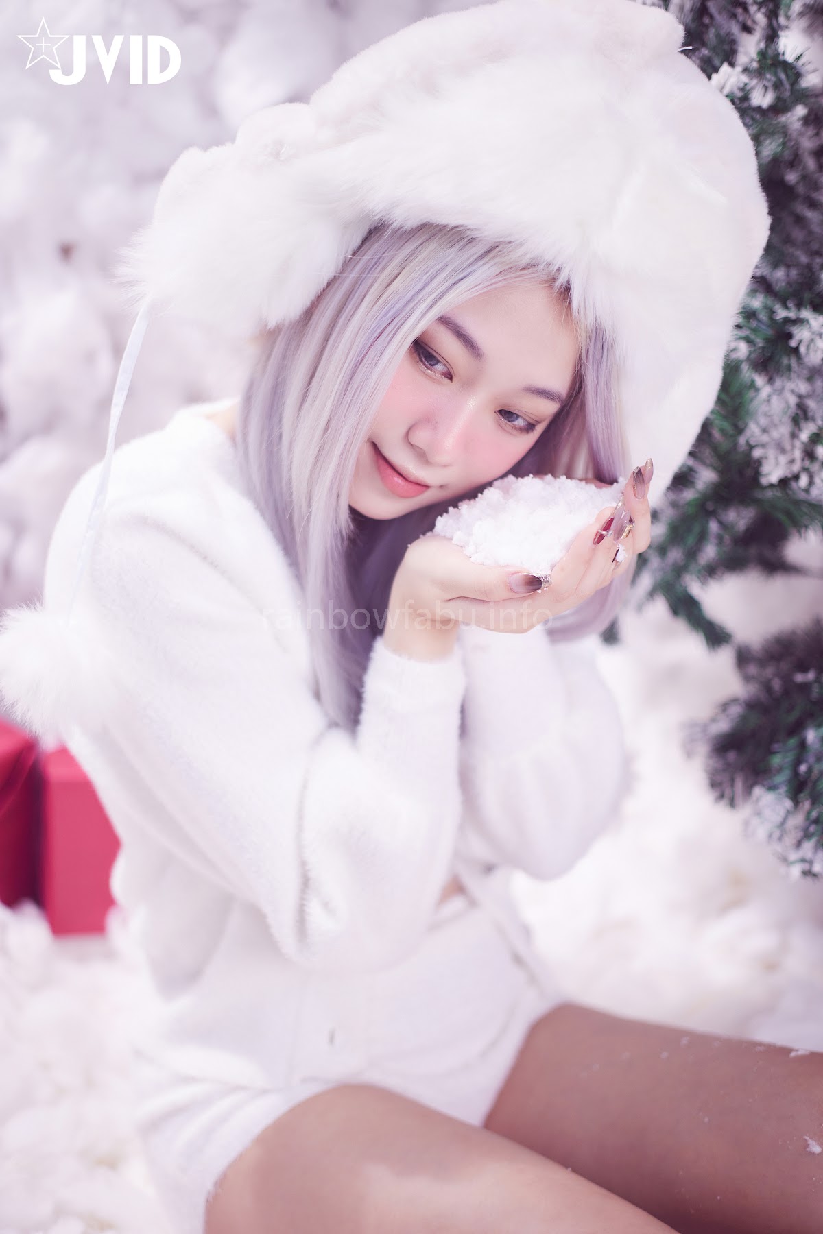 [JVID] Verna – 性感的愛死寂寞人雪女Verna陪你度過聖誕寒冬 - P59