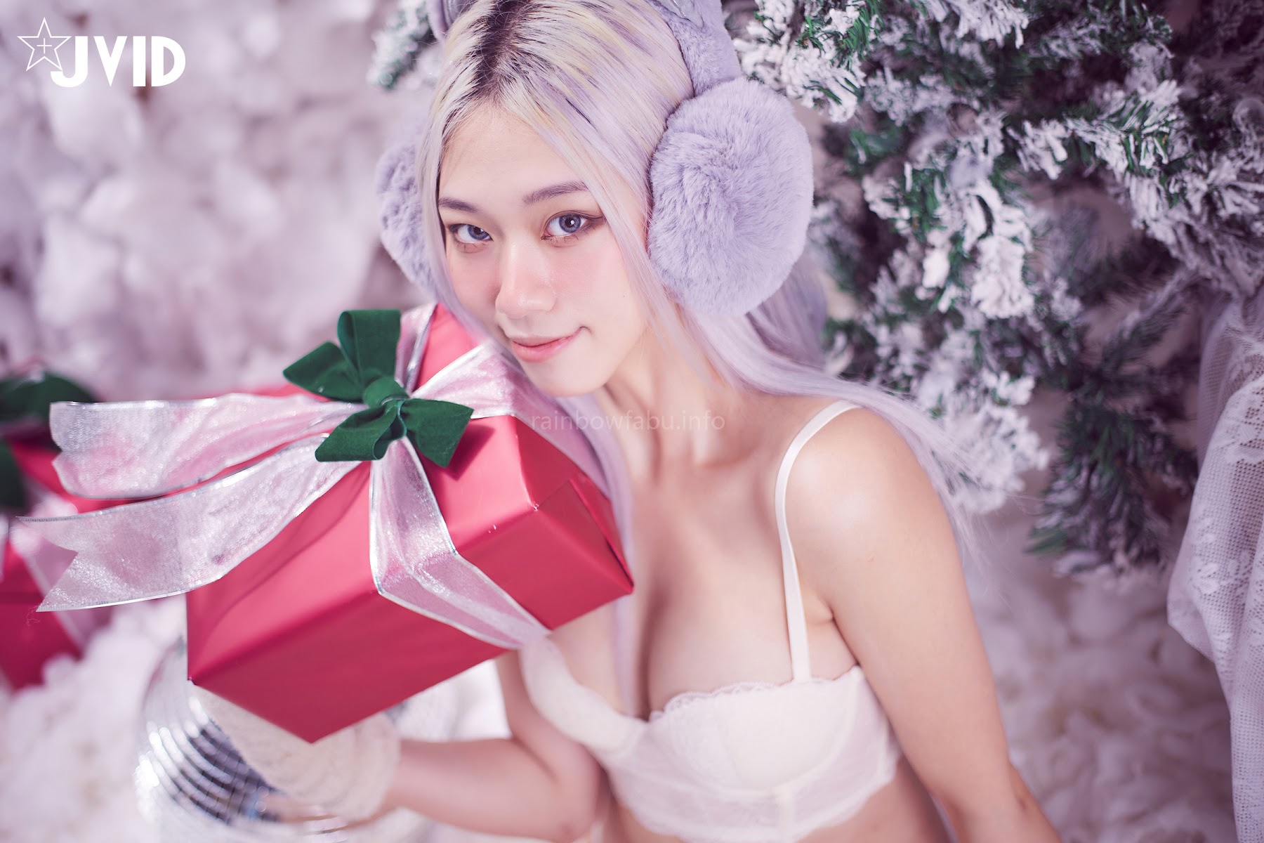 [JVID] Verna – 性感的愛死寂寞人雪女Verna陪你度過聖誕寒冬 - P62