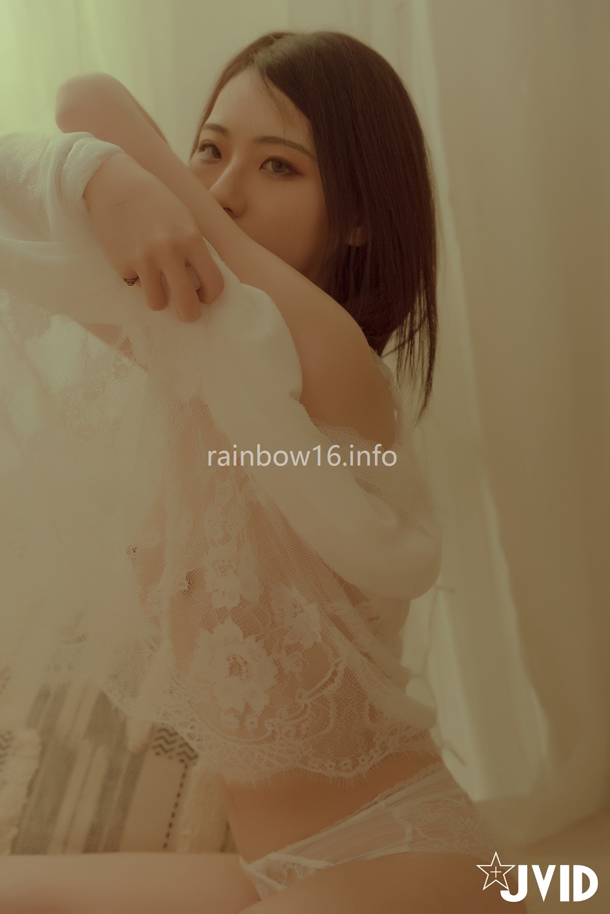 [JVID] 阿黎 – 『全裸露點』最初的小美好，唯美系空靈女孩-阿瓈 - P69
