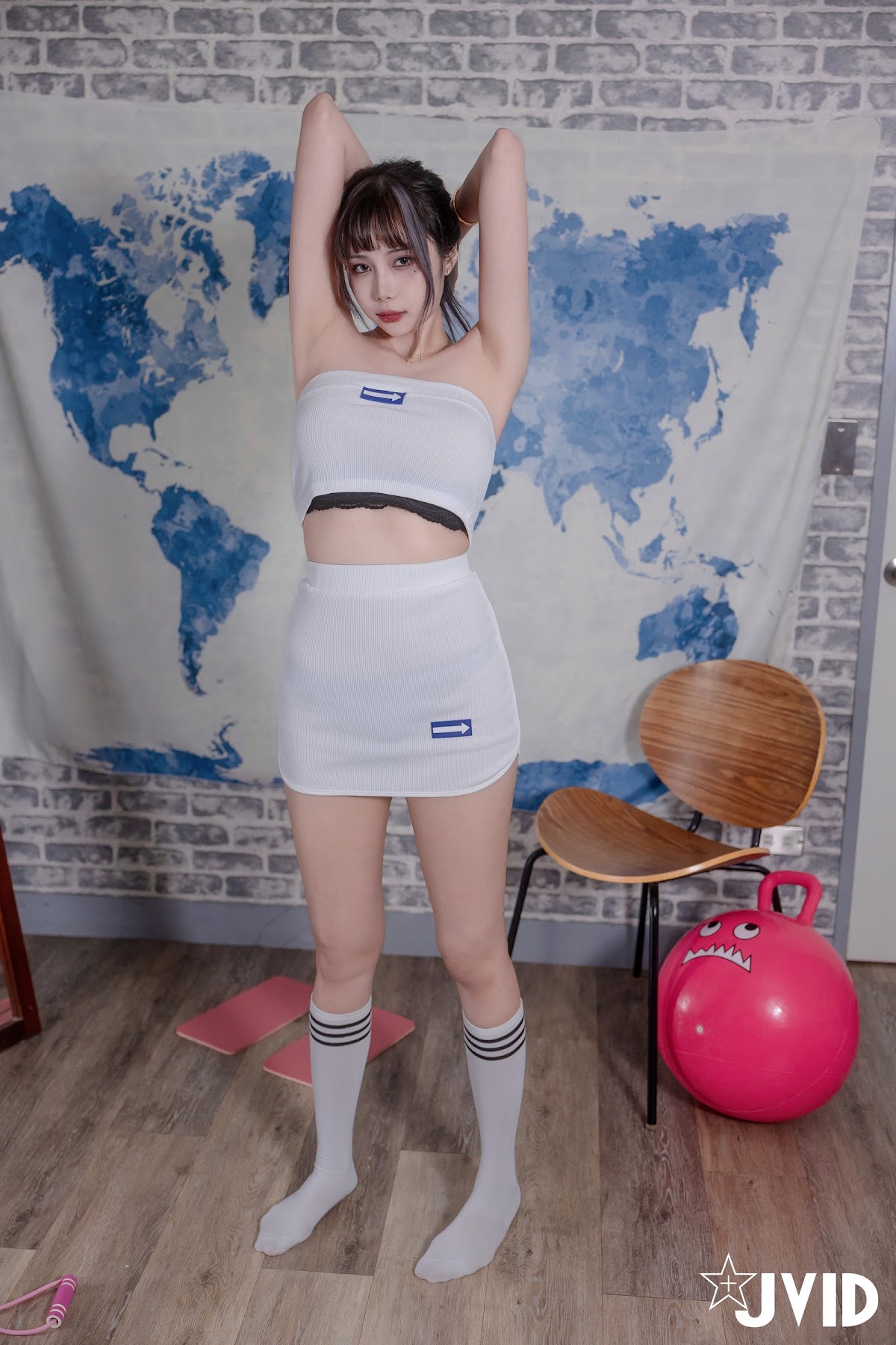 [JVID] Haruka_ハルカ (Haruka芸希) – 最高峰女教練 360度觀察芸希裸體運動 - P1