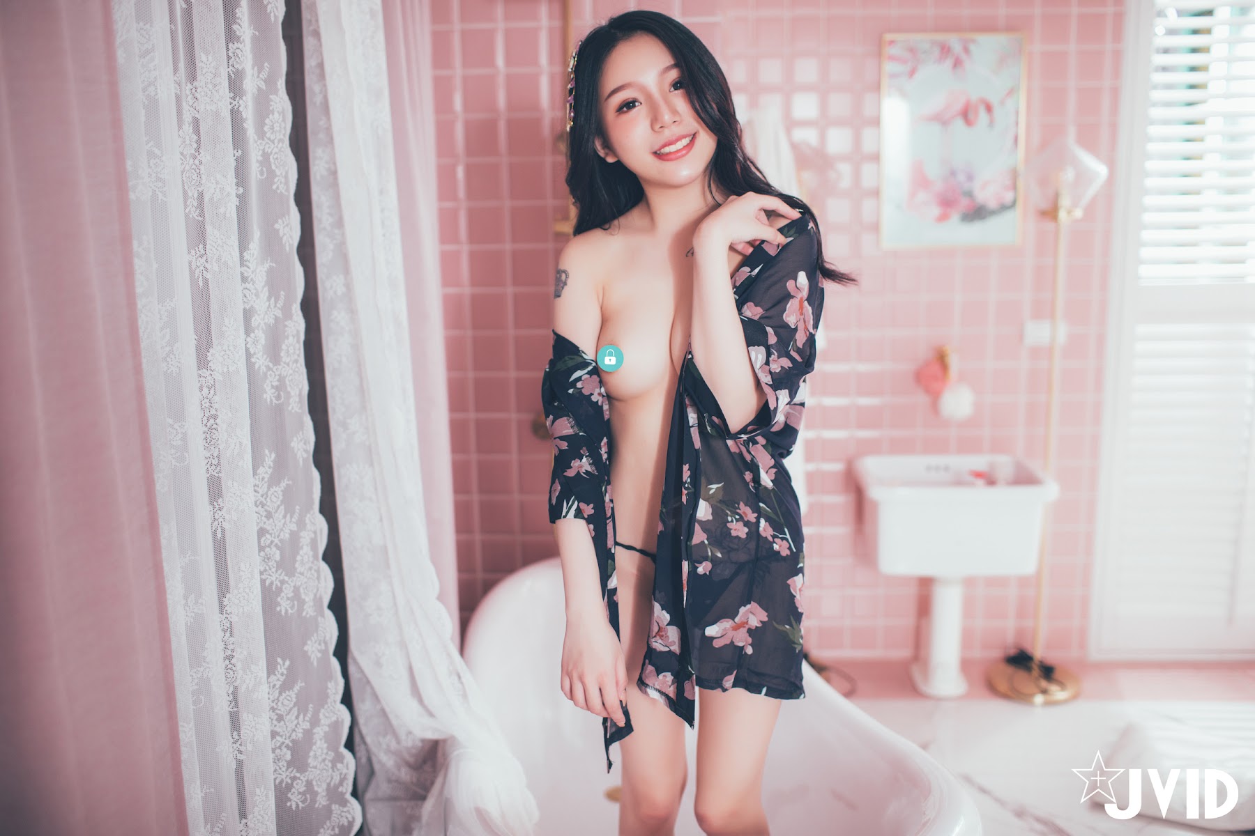 [JVID] 梵梵 – 天然美女梵梵 美麗無邪的笑容甜翻你的心 - P118