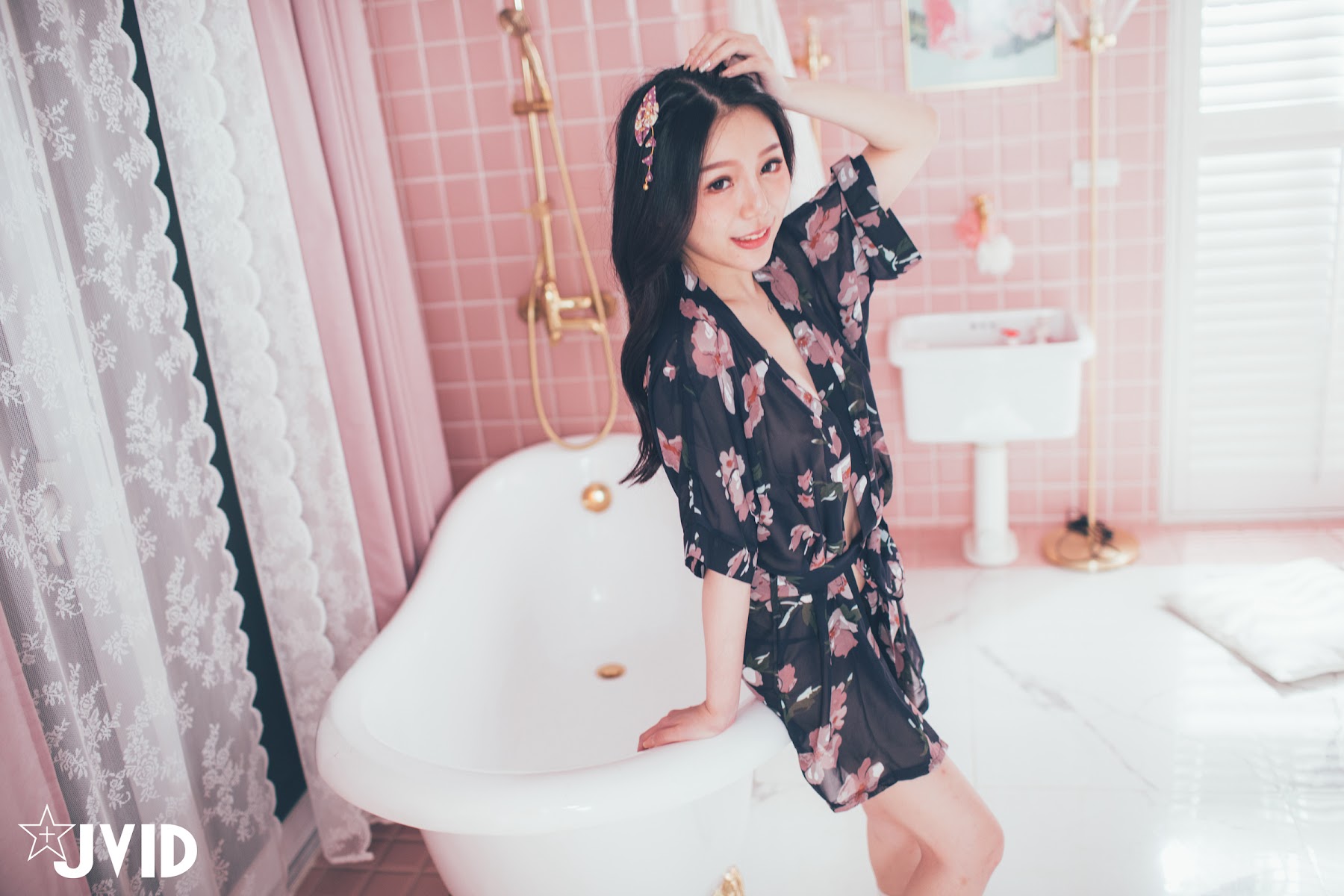 [JVID] 梵梵 – 天然美女梵梵 美麗無邪的笑容甜翻你的心 - P119