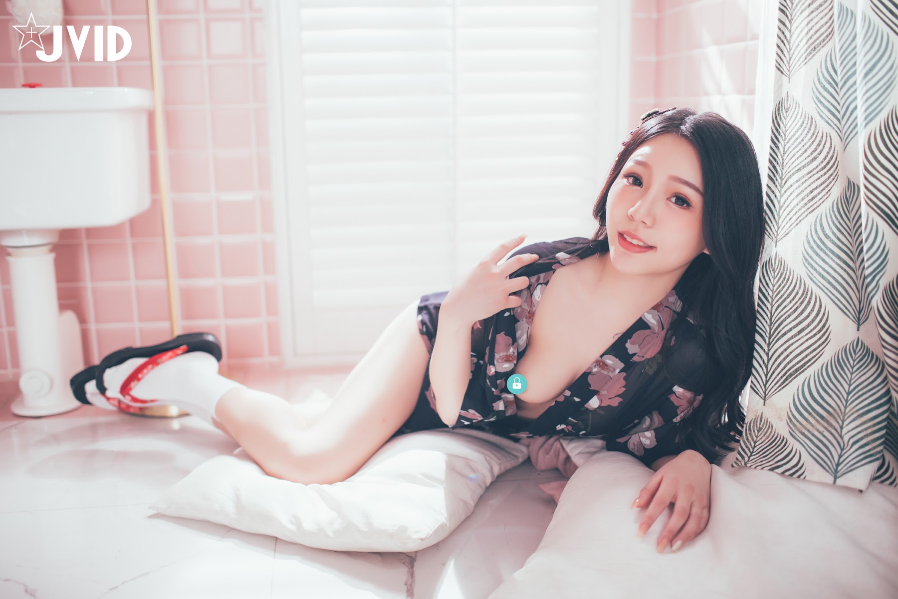 [JVID] 梵梵 – 天然美女梵梵 美麗無邪的笑容甜翻你的心 - P148