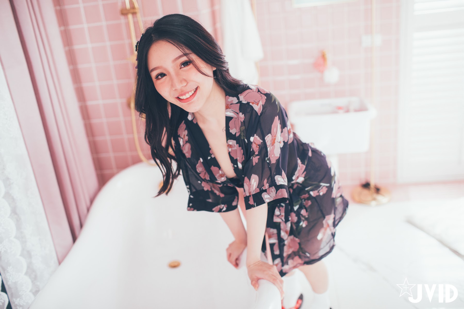 [JVID] 梵梵 – 天然美女梵梵 美麗無邪的笑容甜翻你的心 - P28