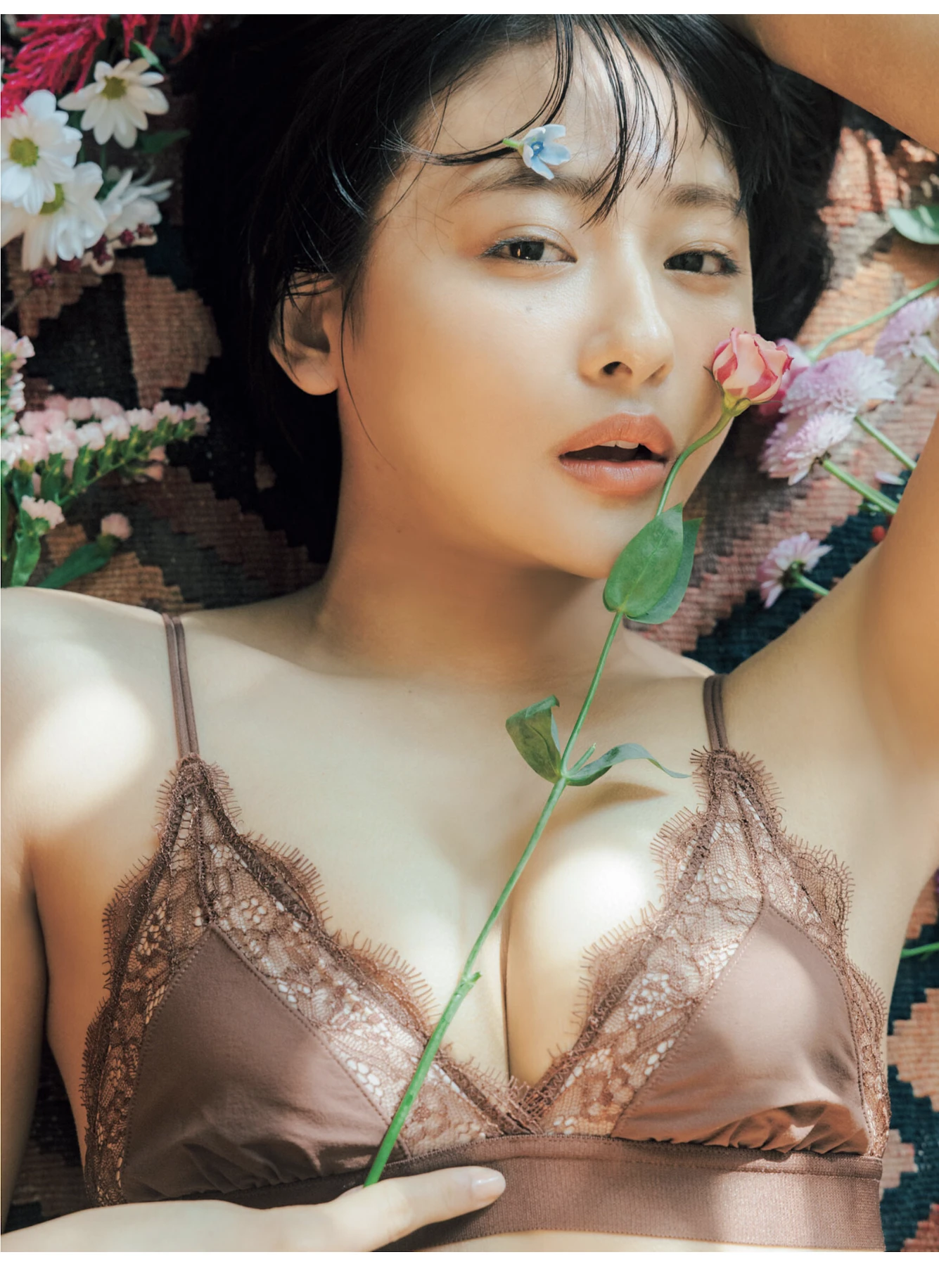 Weekly SPA! 2026.02.03 (週刊SPA! 2026年2月3日号) – すみぽん 澄田綾乃 三田悠貴 - P6